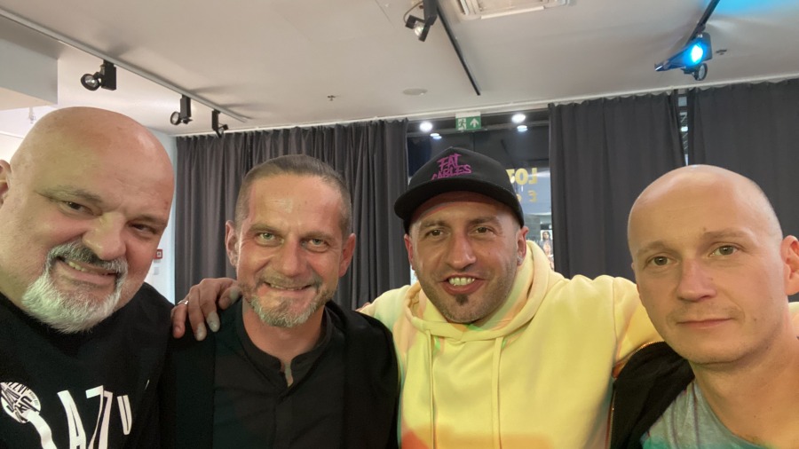 Bielsko-Biała w piwnicy. Premiera filmu z udziałem znanych bielszczan ZDJĘCIA i FILM