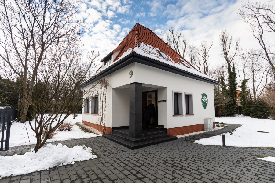 Historyczna harcówka robi wrażenie. Remont za środki prywatne ZDJĘCIA