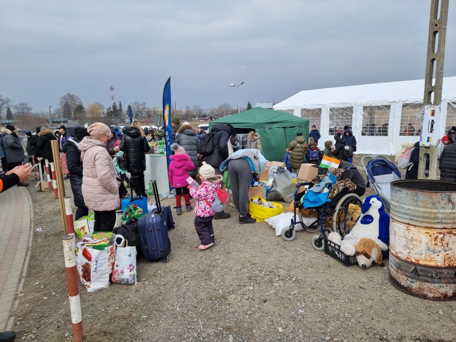 Portal bielsko.biala.pl jedzie z darami na granicę. Relacja na żywo AKTUALIZACJA
