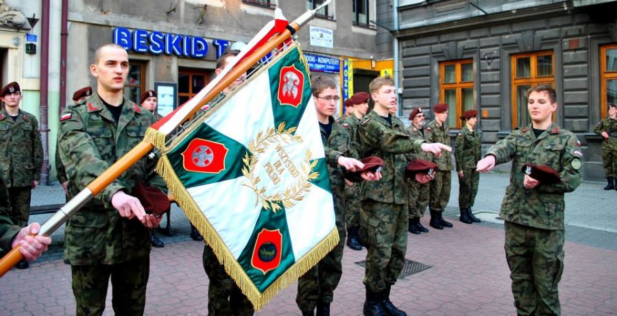Uczą obsługi broni palnej i podstawy taktyki piechoty. Czekają na chętnych - foto