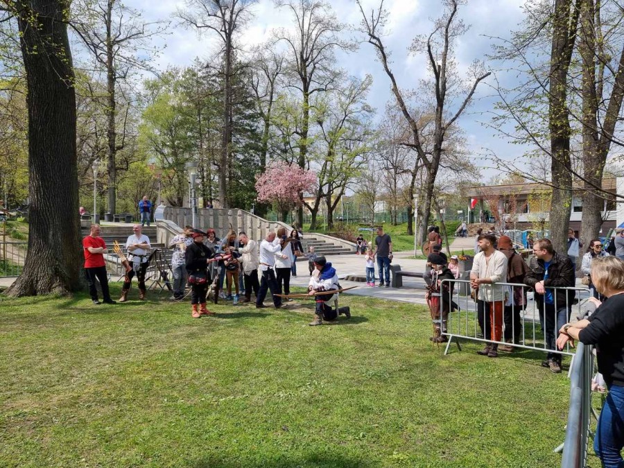 Prawdziwa gratka dla fanów „Władcy Pierścieni” i „Gwiezdnych Wojen” ZDJĘCIA