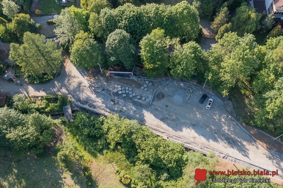 Beton pod Szyndzielnią. Kontrowersyjna inwestycja nabiera kształtów ZDJĘCIA