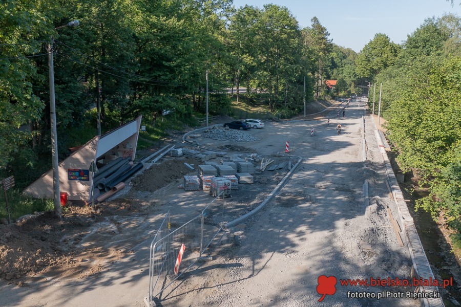 Beton pod Szyndzielnią. Kontrowersyjna inwestycja nabiera kształtów ZDJĘCIA