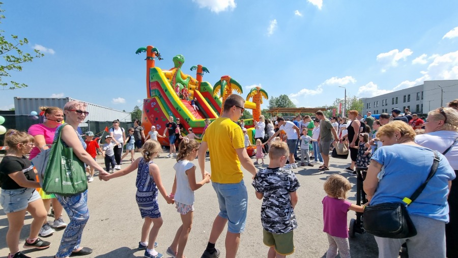 Smakołyki i prezenty. Wymarzony Dzień Dziecka w Wapienicy ZDJĘCIA