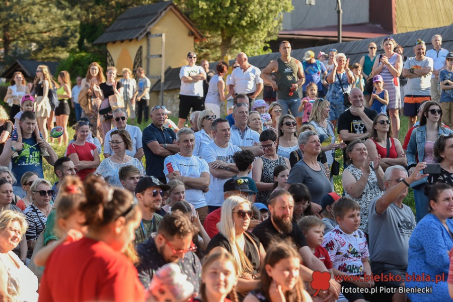 Szczęk oręża i efektowne walki w Starym Bielsku. Widzowie byli zachwyceni ZDJĘCIA
