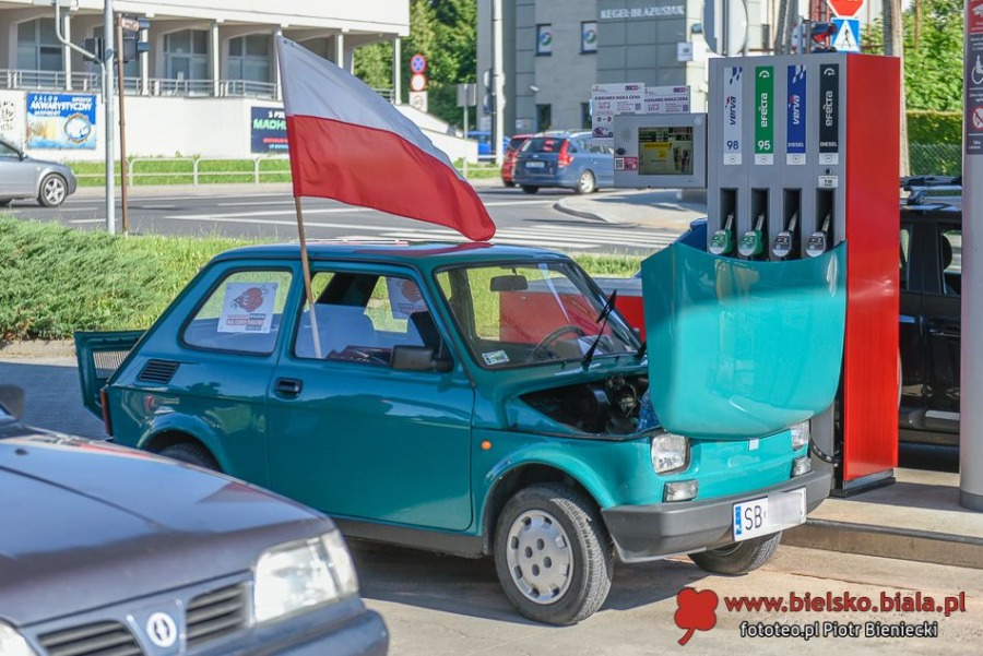 Nowe metody protestu na bielskich stacjach paliw ZDJĘCIA i WIDEO
