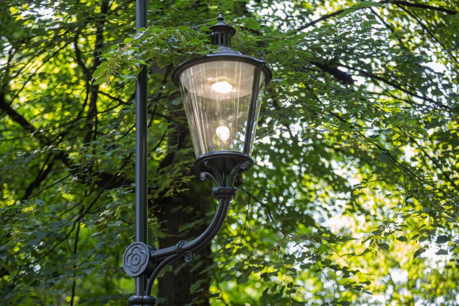 Tak wygląda zmodernizowany park za Ratuszem. Przed otwarciem odwiedzili go wandale ZDJĘCIA