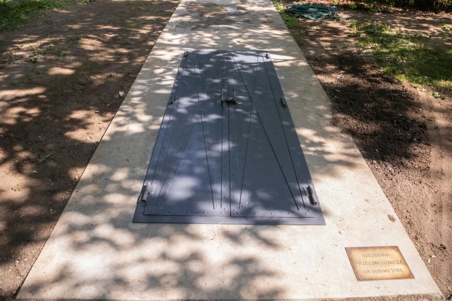 Tak wygląda zmodernizowany park za Ratuszem. Przed otwarciem odwiedzili go wandale ZDJĘCIA