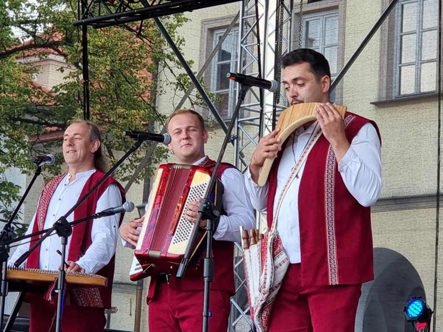 Ramię w ramię z Ukraińcami. W Bielsku-Białej w rocznicę „Cudu nad Wisłą” ZDJĘCIA