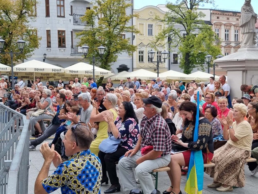 Ramię w ramię z Ukraińcami. W Bielsku-Białej w rocznicę „Cudu nad Wisłą” ZDJĘCIA