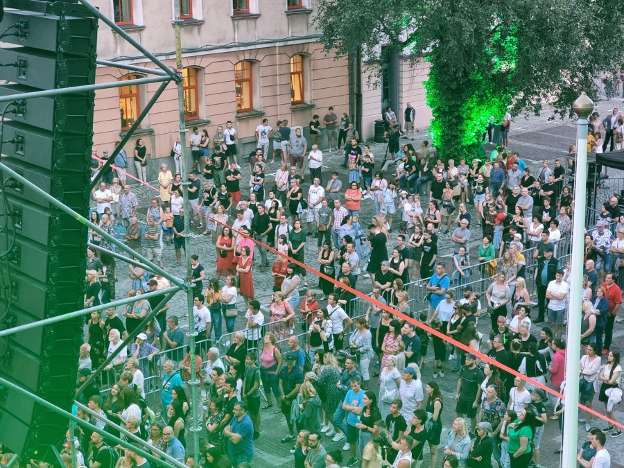 Bielsko-Biała już świętuje! Duża frekwencja na pierwszym koncercie ZDJĘCIA