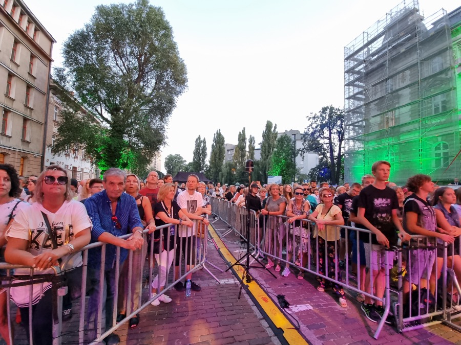 Bielsko-Biała już świętuje! Duża frekwencja na pierwszym koncercie ZDJĘCIA