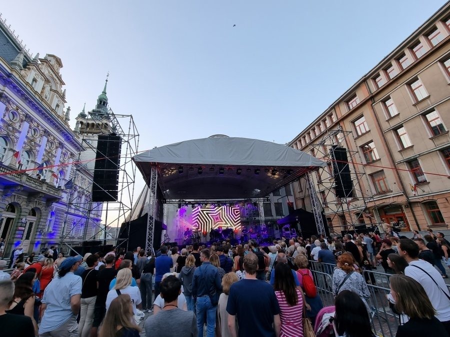 Bielsko-Biała już świętuje! Duża frekwencja na pierwszym koncercie ZDJĘCIA