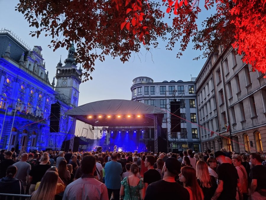 Bielsko-Biała już świętuje! Duża frekwencja na pierwszym koncercie ZDJĘCIA