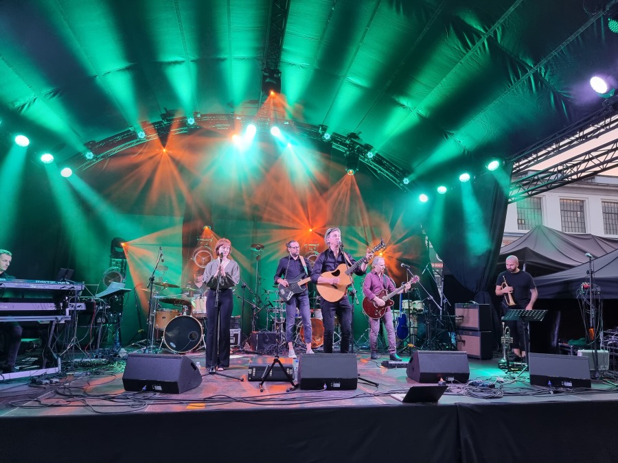 Koncert przed Grepielnią. Interweniowała straż pożarna - foto