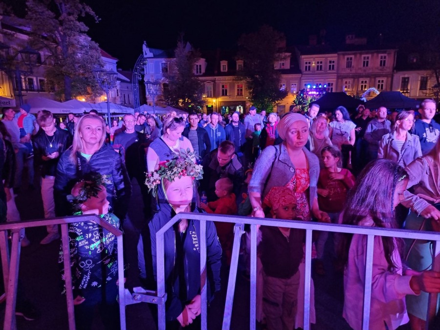 Zachwycająca góra kwiatów na Rynku. Bielsko-Biała tańczy w rytmie ska ZDJĘCIA