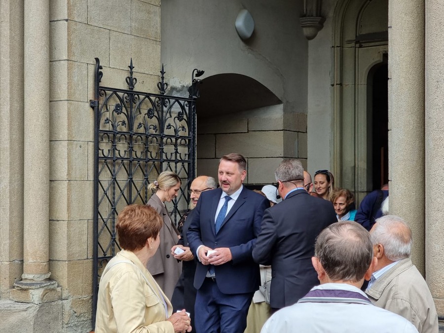 Kolebka historii Bielska. Nieczynna nekropolia to enklawa dzikiej przyrody ZDJĘCIA