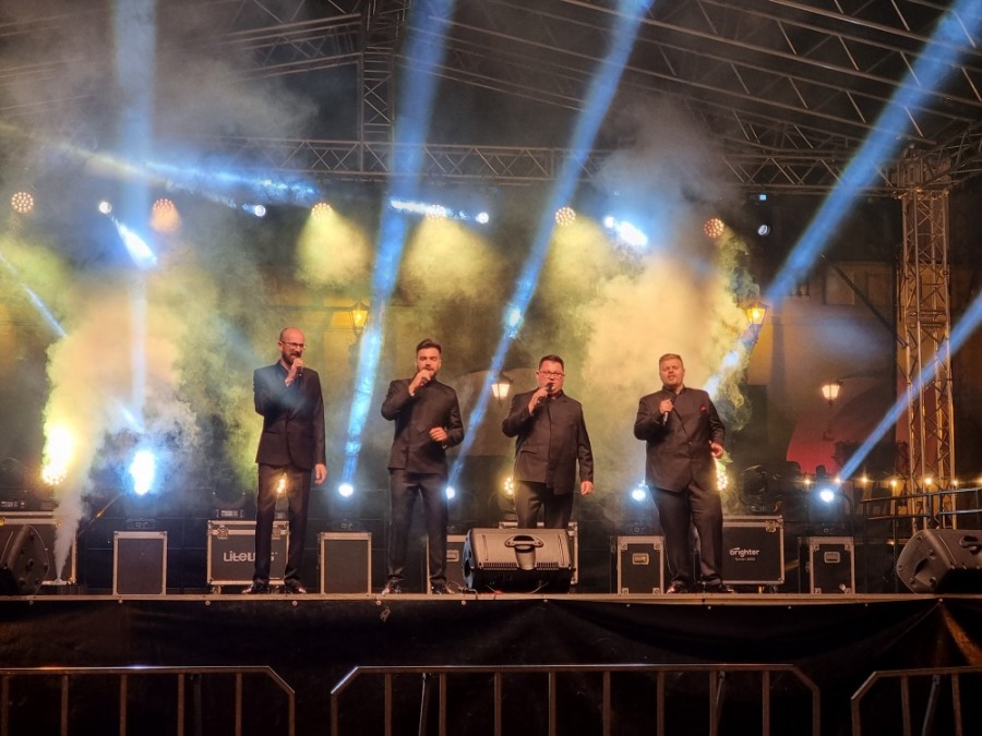 Piękny gest Ukraińców wobec bielszczan. Stoły uginały się od pysznego jedzenia ZDJĘCIA