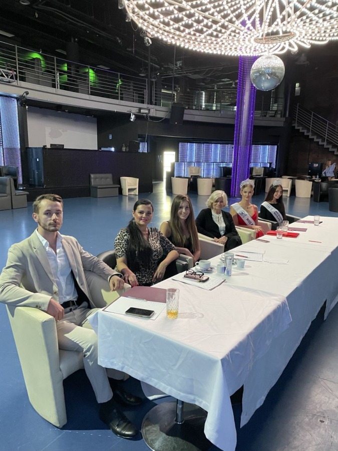 Casting na królową Beskidów. Ponad 50 pięknych pań w strojach kąpielowych ZDJĘCIA