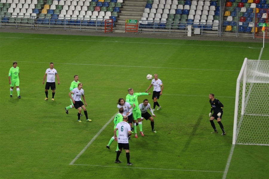 Legendy futbolu na Stadionie Miejskim. Wielka feta urodzinowa BKS ZDJĘCIA