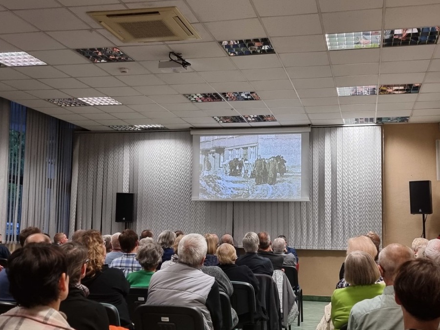 Bielsko-Biała w trudnych czasach. Plany przebudowy miasta w stylu nazistowskim UNIKALNE ZDJĘCIA
