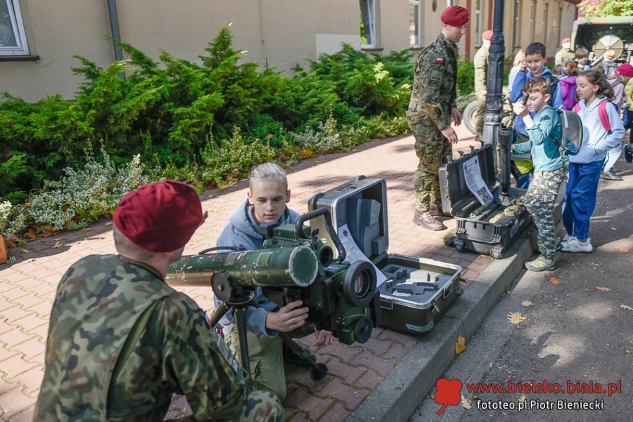 Szturm budynków w centrum Bielska-Białej. Bohaterowie z Karbali pokazali twarze ZDJĘCIA