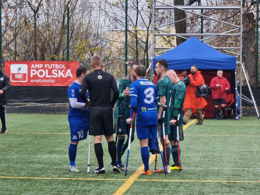 „Górale” rozgromili Legię Warszawa! Wspierają ich najwierniejsi fani ZDJĘCIA