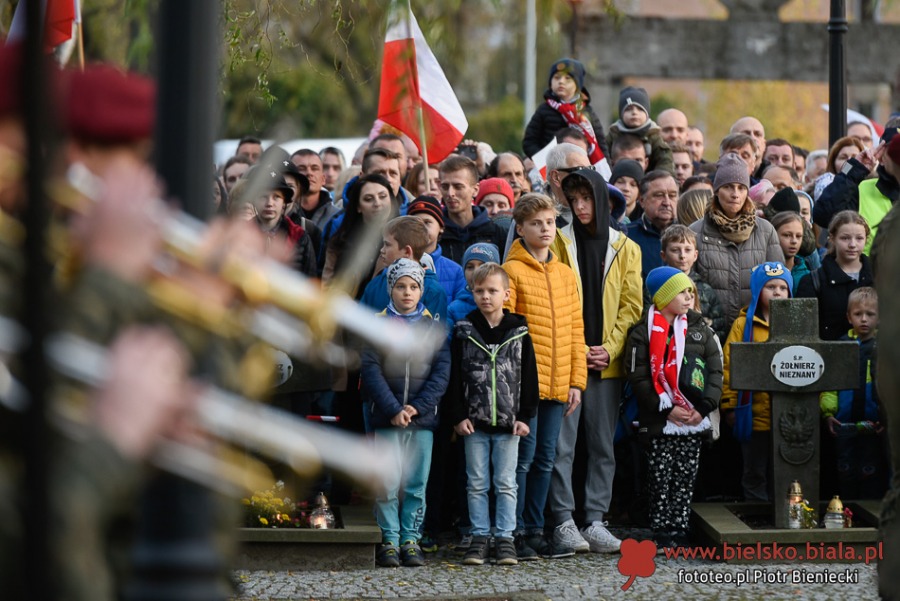 Bielsko-Biała dla Niepodległej. Obchody uroczyste i mniej oficjalne ZDJĘCIA