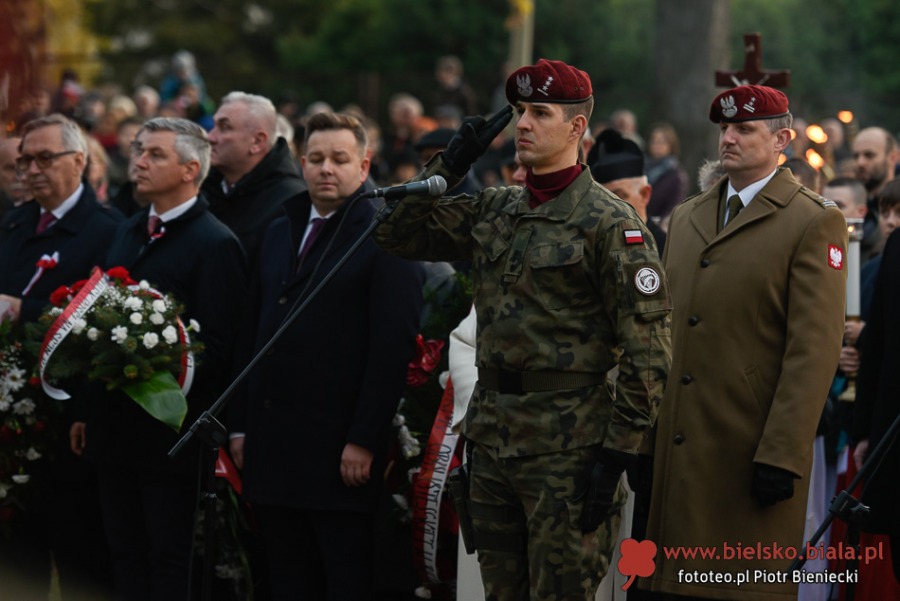 Bielsko-Biała dla Niepodległej. Obchody uroczyste i mniej oficjalne ZDJĘCIA