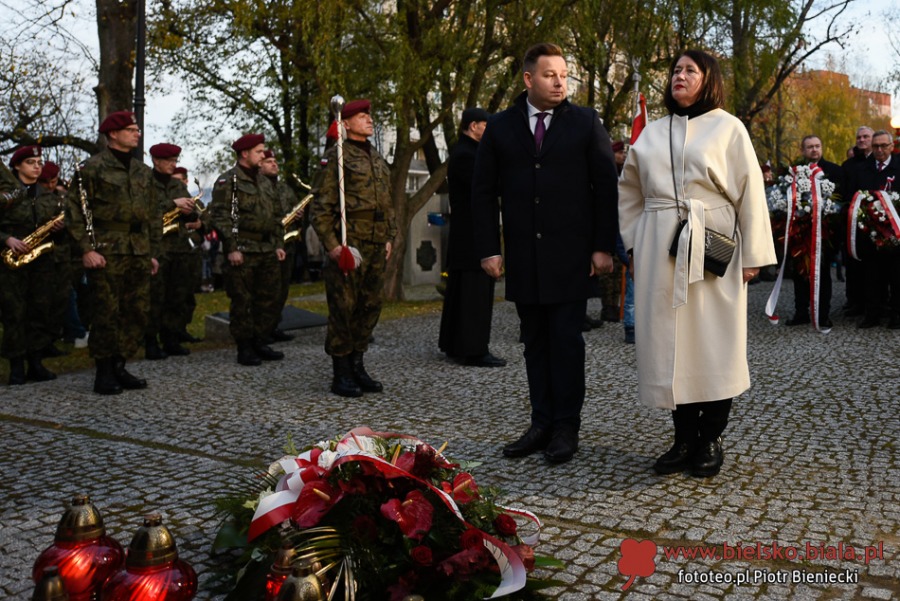 Bielsko-Biała dla Niepodległej. Obchody uroczyste i mniej oficjalne ZDJĘCIA