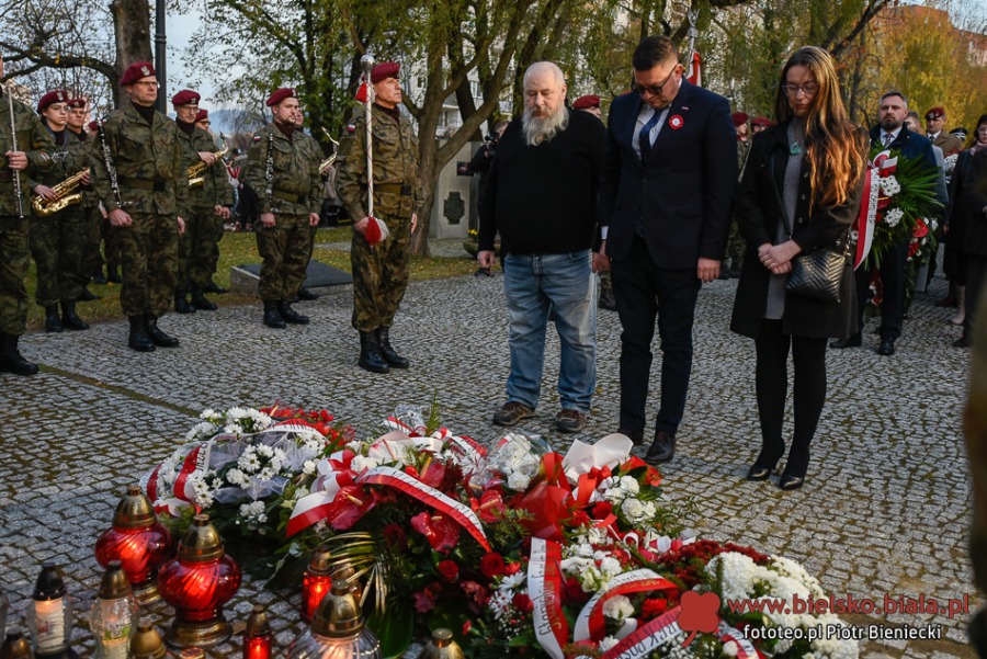 Bielsko-Biała dla Niepodległej. Obchody uroczyste i mniej oficjalne ZDJĘCIA