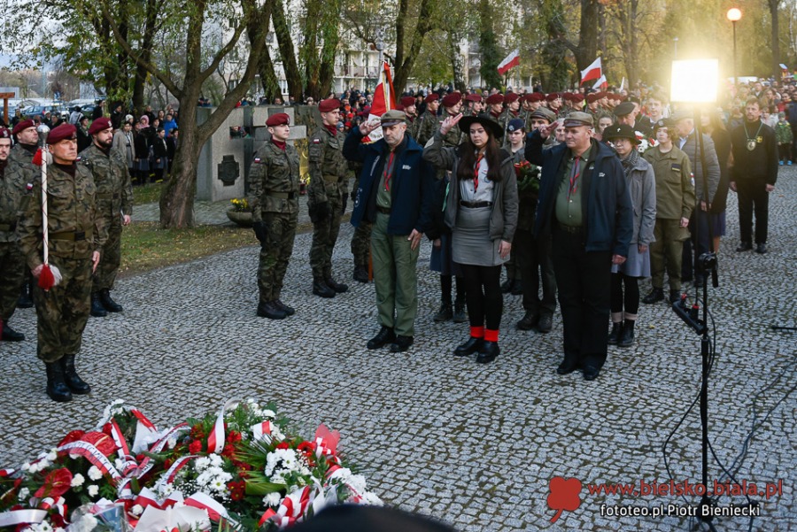 Bielsko-Biała dla Niepodległej. Obchody uroczyste i mniej oficjalne ZDJĘCIA