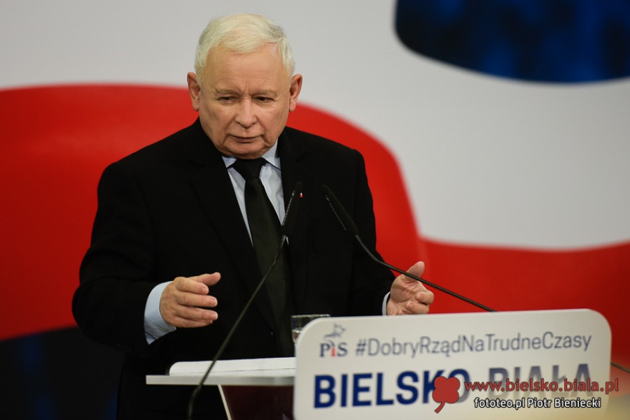 Wojna światów w Bielsku-Białej. Ostry protest przeciwników prezesa ZDJĘCIA