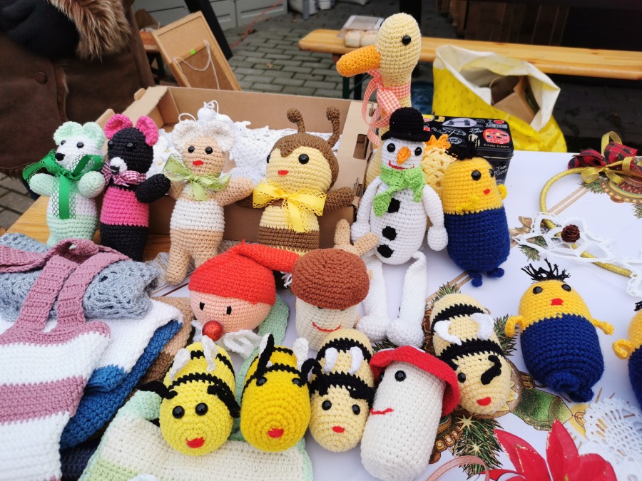 Magiczny klimat Świąt Bożego Narodzenia. Gochówka na jarmarku ZDJĘCIA