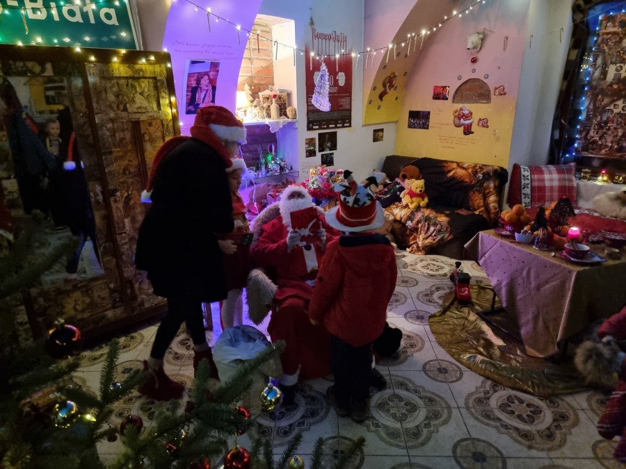 Specjalny pociąg na ul. 11 Listopada. Pasażerowie zachwyceni pomysłem ZDJĘCIA