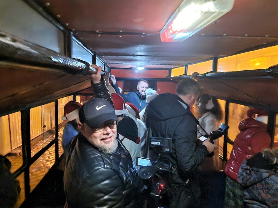 Specjalny pociąg na ul. 11 Listopada. Pasażerowie zachwyceni pomysłem ZDJĘCIA
