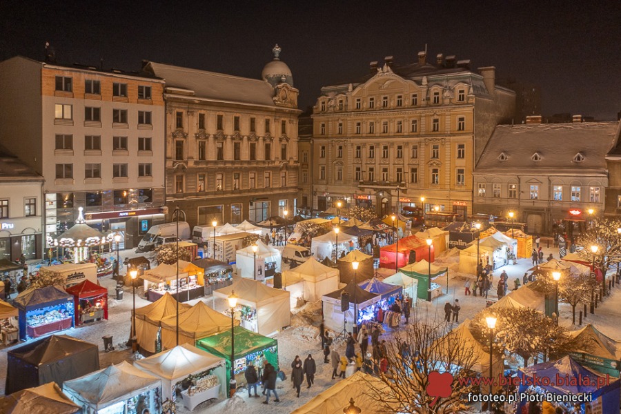 Bielsko-Biała miasto całkiem zasypane. Klęska i błogosławieństwo ZDJĘCIA