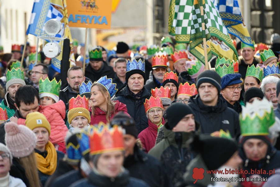 Cudowna atmosfera w świątecznym orszaku. Pojawiło się wiele znanych twarzy