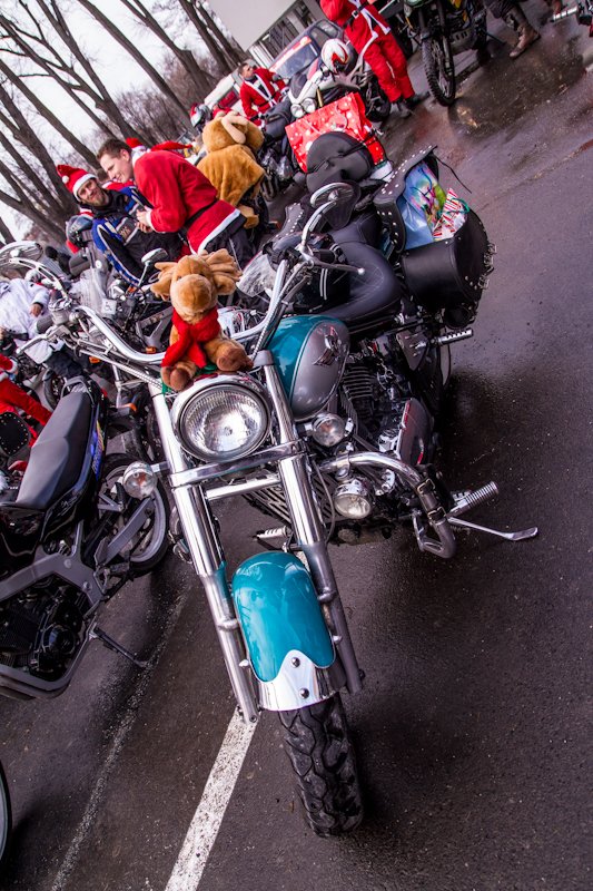 Mikołaje na motorze