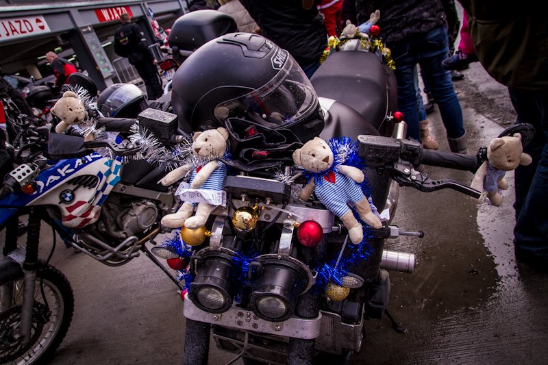 Mikołaje na motorze