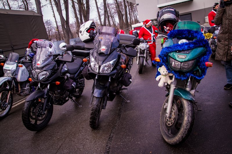 Mikołaje na motorze