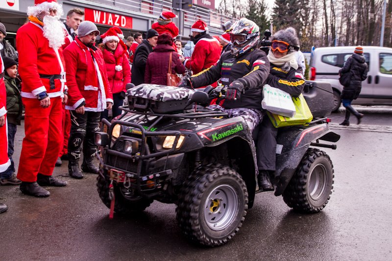 Mikołaje na motorze