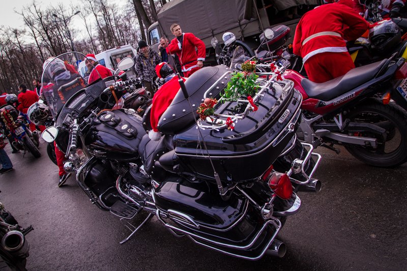 Mikołaje na motorze
