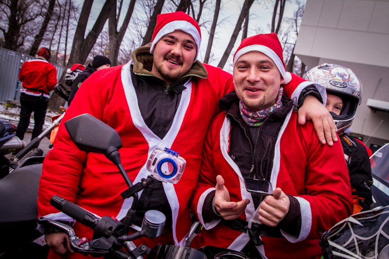 Mikołaje na motorze