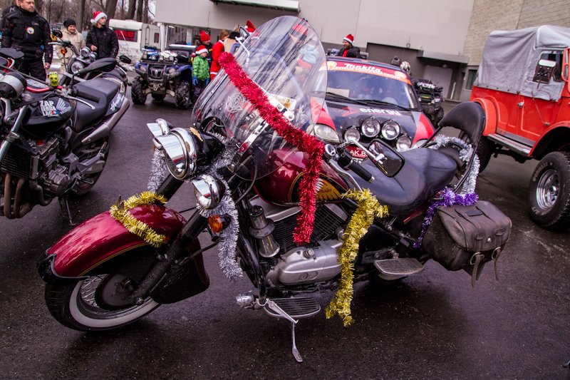 Mikołaje na motorze