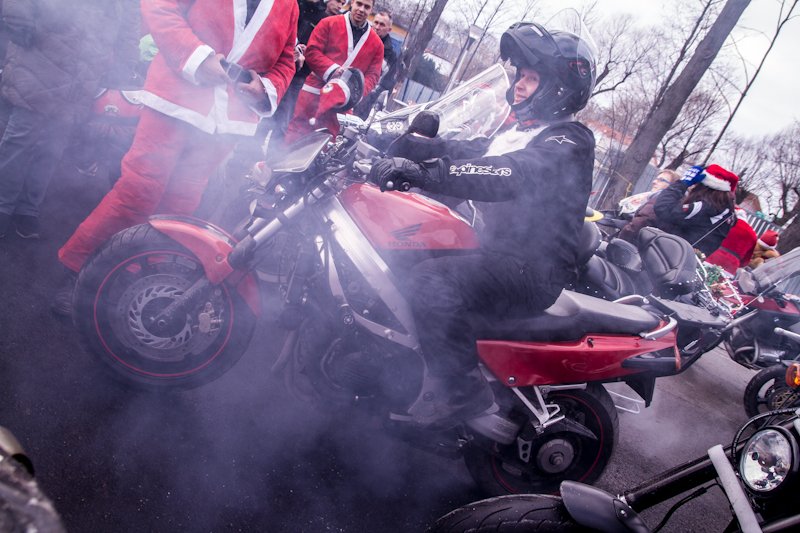 Mikołaje na motorze