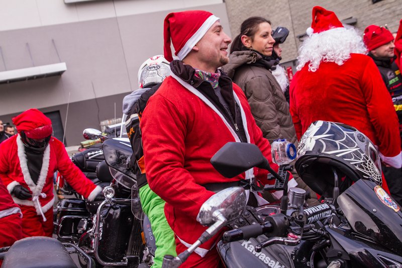 Mikołaje na motorze