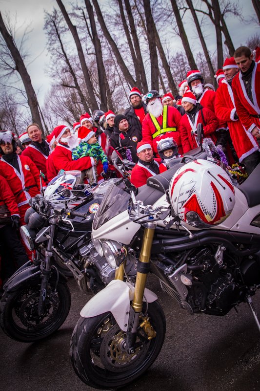 Mikołaje na motorze