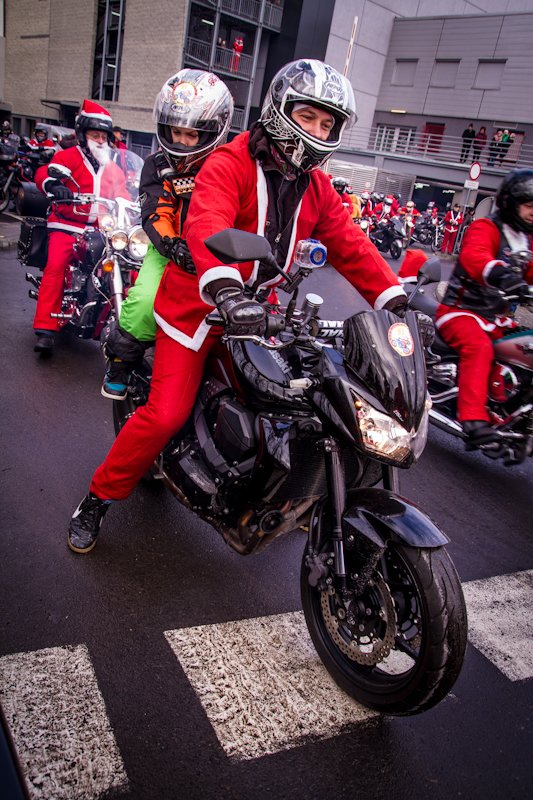 Mikołaje na motorze