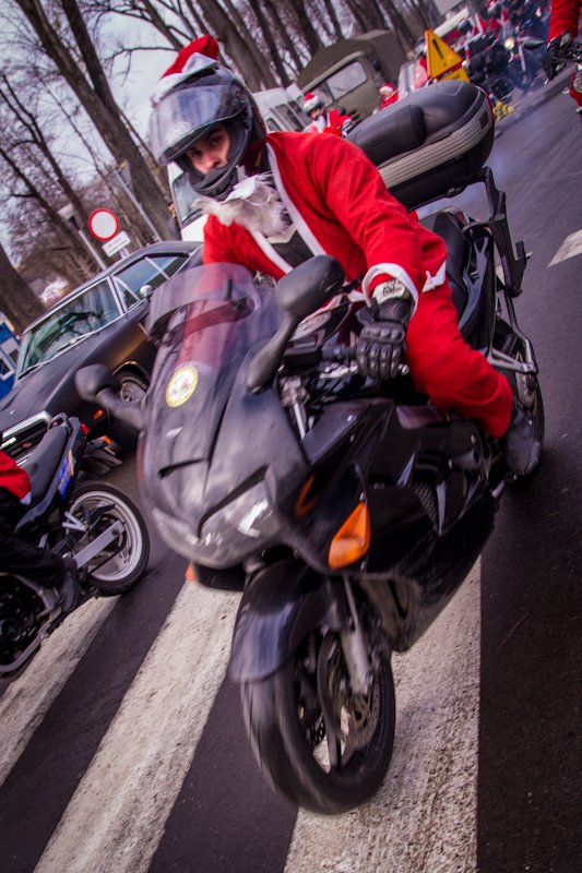 Mikołaje na motorze